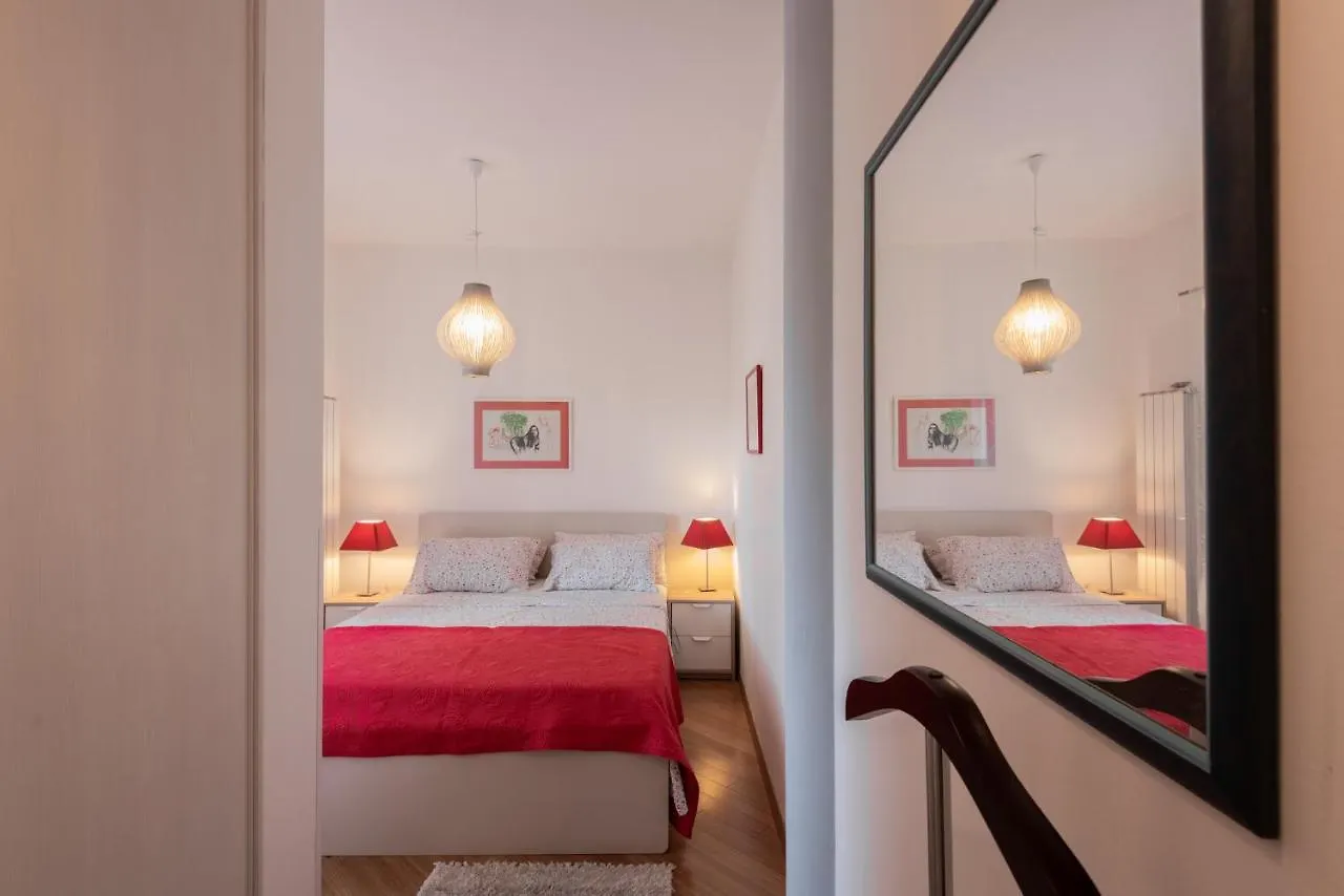 Apartment Anna Pula
